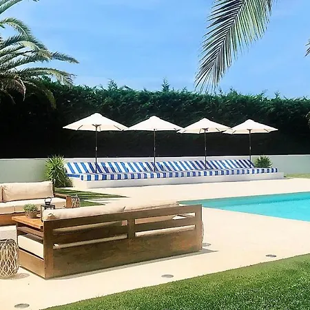 Villa Carvoeiro Sleeps 12 With Pool Air Con And Wifi *